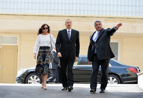 Ilham Aliyev, his spouse review Tofig Bahramov Republican Stadium - PHOTOS